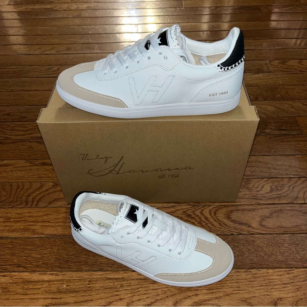 Vintage Havana Crisp 2 Sneakers White, Tan, Gray & Black Women’s Size 9